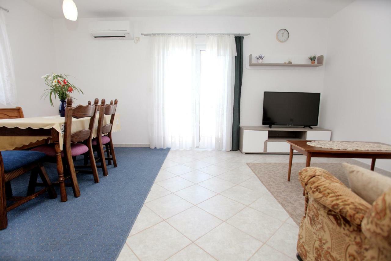 Ferienwohnung Mia Trogir Exterior foto