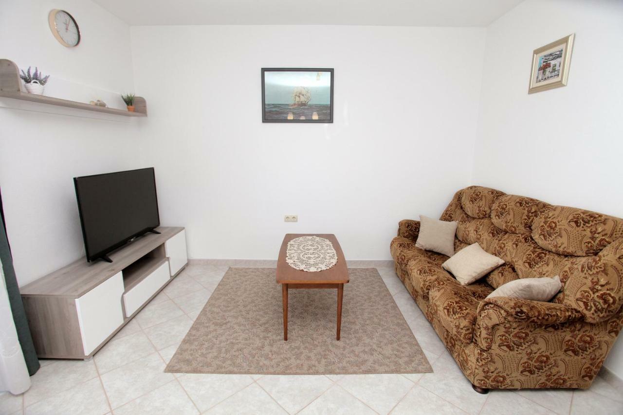 Ferienwohnung Mia Trogir Exterior foto