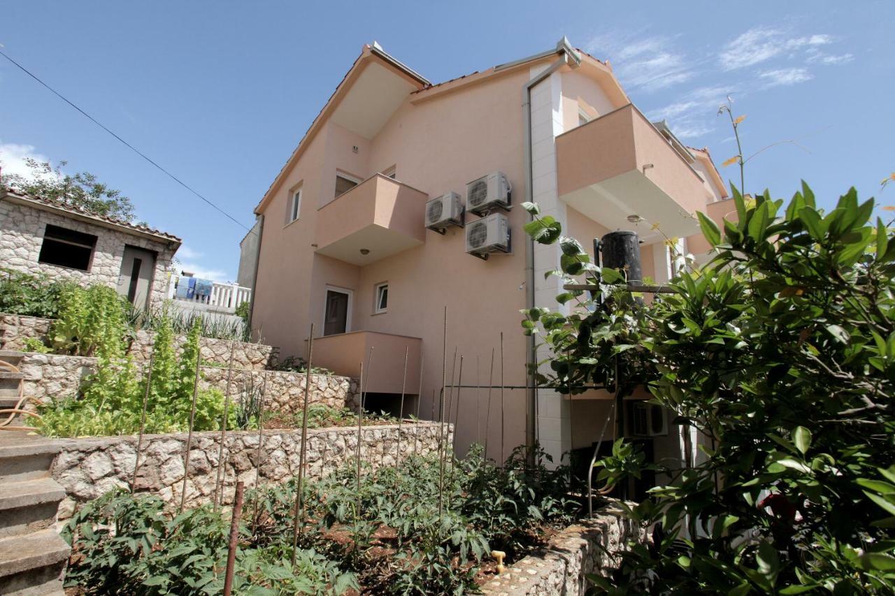 Ferienwohnung Mia Trogir Exterior foto